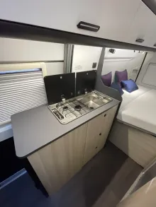 Fahrzeugbild Sun Living V 55 SP -mit Hubdach nur 5,41m lang #13