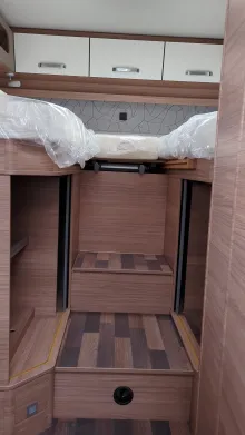 Fahrzeugbild Weinsberg CaraCompact 640 MEG EDITION [PEPPER] #13