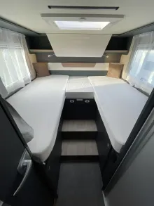 Fahrzeugbild Laika Kosmo L 409 - mit Hubbett- VERKAUFT #15