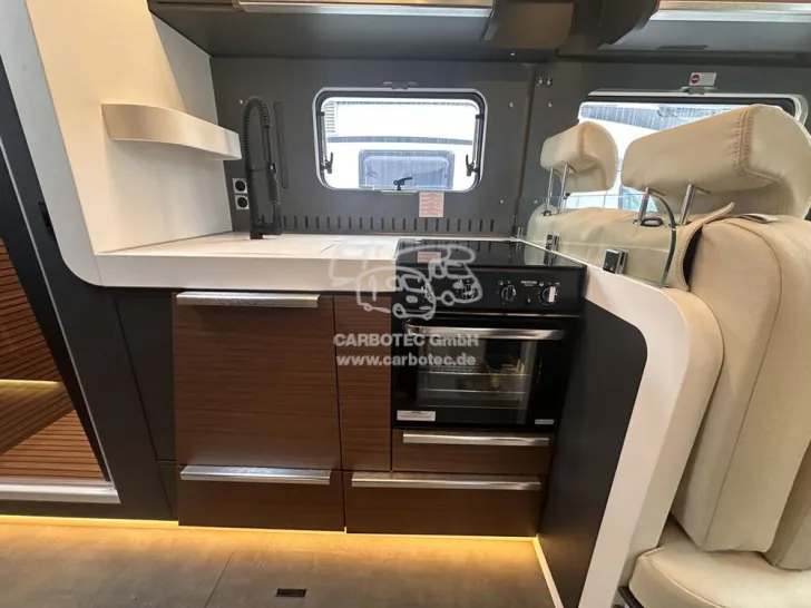 Fahrzeugbild Laika Kreos L 5009 #10