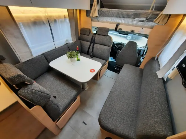 Fahrzeugbild Dethleffs XL Family A 7872-2 Sparen Sie 27.373,- € #8