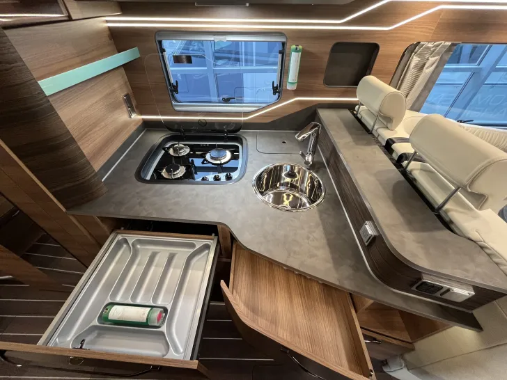 Fahrzeugbild Knaus Sun I 900 LX #10