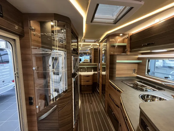 Fahrzeugbild Knaus Sun I 900 LX #11