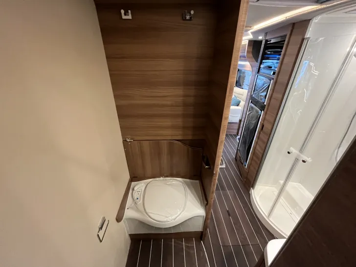 Fahrzeugbild Knaus Sun I 900 LX #12