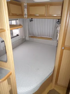 Bild 19 TEC Weltbummler 490 Nr. 102 - franz. Bett, RSG