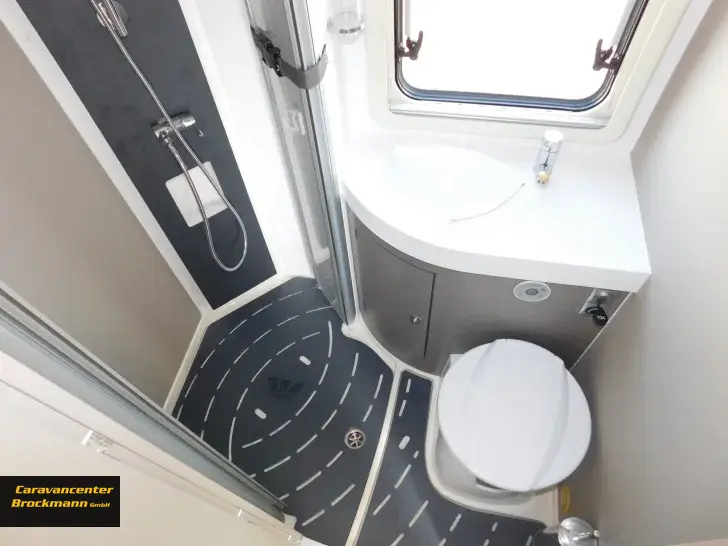 Fahrzeugbild Wingamm Oasi 690 Twins spare 25000€ #14