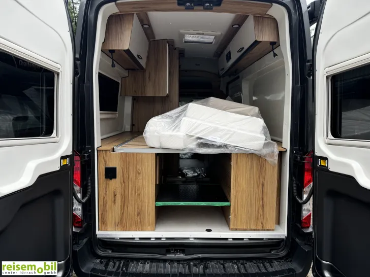 Fahrzeugbild Karmann Mobil Dexter 570 AW 4x4 #4
