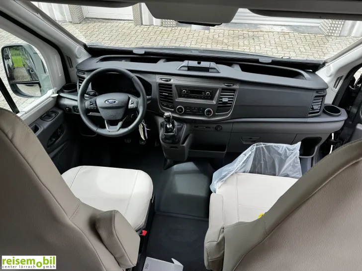 Fahrzeugbild Karmann Mobil Dexter 570 AW 4x4 #23