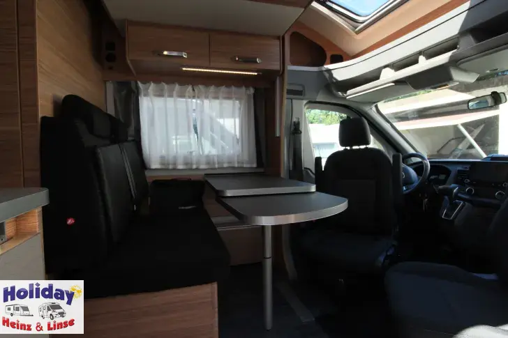 Fahrzeugbild Weinsberg CaraSuite 650 MEG 155PS Autom., Premium Paket #12