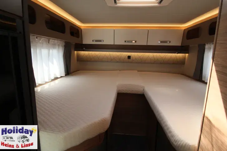 Fahrzeugbild Weinsberg CaraSuite 650 MEG 155PS Autom., Premium Paket #16