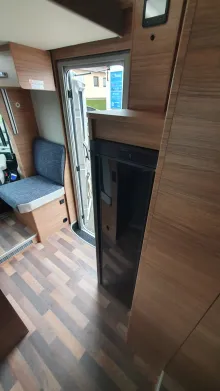 Fahrzeugbild Weinsberg CaraSuite 700 ME #8