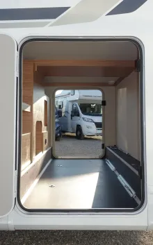 Fahrzeugbild Weinsberg CaraSuite 700 MEG verfügbar ab Oktober 2026 #18