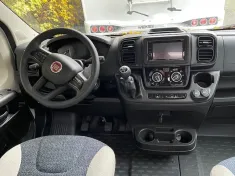 Bild 6 Weinsberg CaraHome 650 DG Mietwagen Verfügbar Nov 25