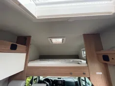 Bild 9 Weinsberg CaraHome 650 DG Mietwagen Verfügbar Nov 25