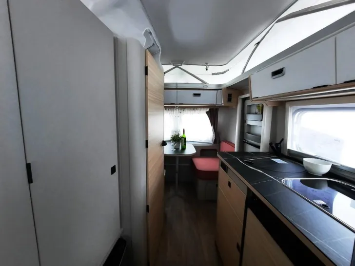 Fahrzeugbild Hymer Eriba Touring 430 Verfüg./Sparen Sie 7.160,- € #4