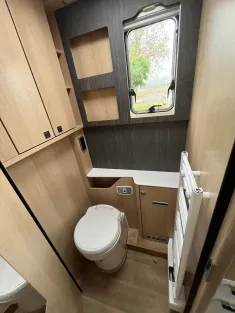 Bild 11 Hymer B-Klasse ML I 890