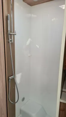 Fahrzeugbild Bürstner Limited T 690 G Listenpreis 94.543€ #16