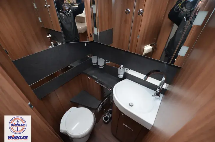 Fahrzeugbild Carthago chic e-line I 50 LE Mega-Rabatt!!! #9