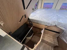 Fahrzeugbild Malibu Van First Class - Two Rooms 640 LE RB charming coupé Vollausstattung #12