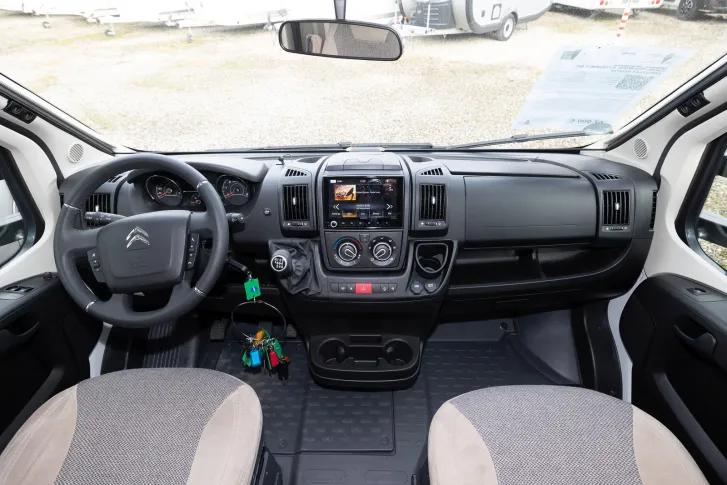 Fahrzeugbild Carado TEILINTEG. (CITROEN) T 447 #3