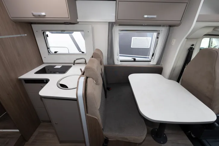 Fahrzeugbild Carado TEILINTEG. (CITROEN) T 447 #7