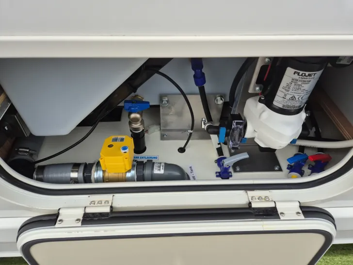 Fahrzeugbild Eura Mobil Integra 760 QF #25