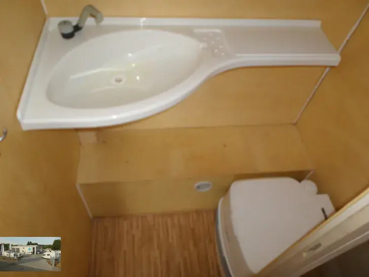 Fahrzeugbild Knaus Country 460 Nr. 114 - Autark, 2x Doppelb. #24