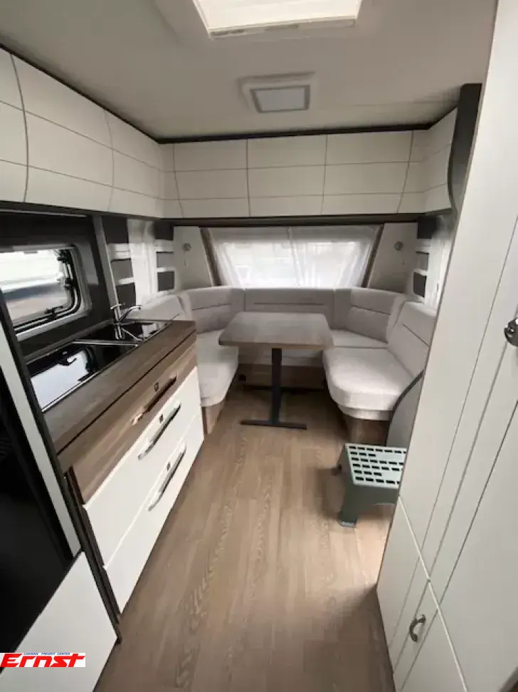 Fahrzeugbild Hobby Excellent Edition 540 WLU #6