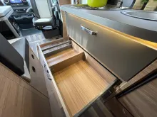 Fahrzeugbild Weinsberg CaraCompact Suite MB EDITION [PEPPER] 640 MEG #36