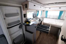 Fahrzeugbild Hymer Eriba Touring 530 Legend, Auflastung 1400 kg #9