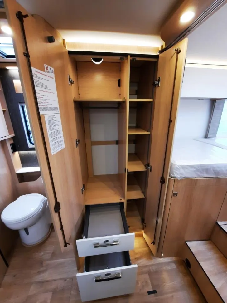 Fahrzeugbild Hymer B-Klasse ML I 880 Verfüg. Sparen Sie 19.300,- €! #23