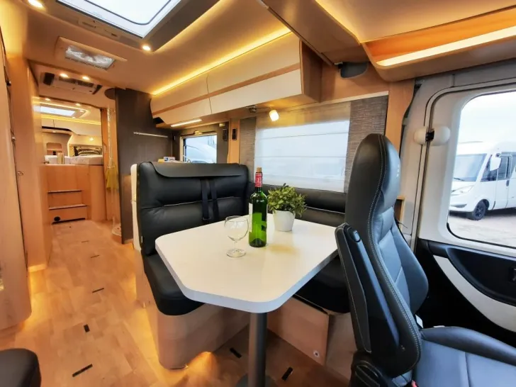 Fahrzeugbild Hymer B-Klasse ML I 880 Verfüg. Sparen Sie 19.300,- €! #9