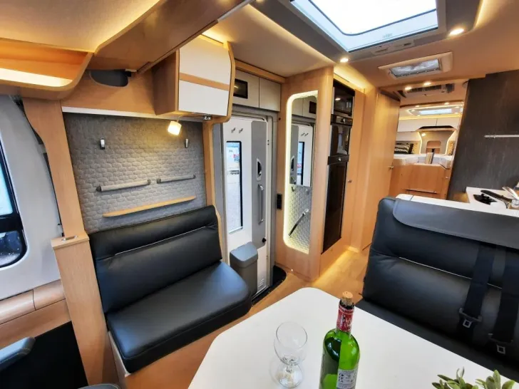 Fahrzeugbild Hymer B-Klasse ML I 880 Verfüg. Sparen Sie 19.300,- €! #8