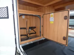 Bild 20 Hymer Exsis-i 588 - elektr.  Hubstützen uvm. -