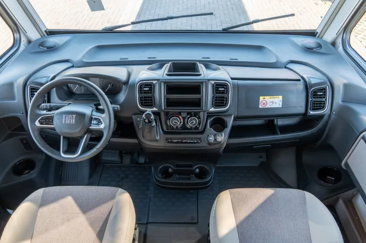 Fahrzeugbild Etrusco I 7400 SB *Mj.25*Einzelbetten*Hubbett*Automatik #8