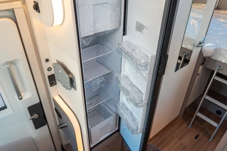 Fahrzeugbild Etrusco I 7400 SB *Mj.25*Einzelbetten*Hubbett*Automatik #16