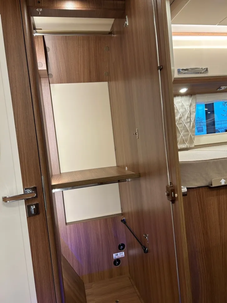 Fahrzeugbild Carthago chic s-plus I 61 XL LE #17