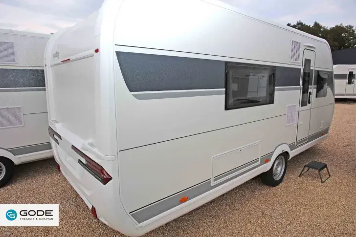 Fahrzeugbild Hobby De Luxe 495 WFB #1