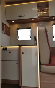 Fahrzeugbild Bürstner Delfin T 726 #14