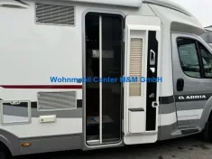 Bild 3 Adria Supreme Coral S670 SL Autom ALDE Luftfederung