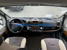 Bild 4 Adria Supreme Coral S670 SL Autom ALDE Luftfederung