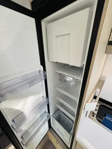 Kühlschrank Adria Compact DL *ACC * 148l Kül * LED * ZV*