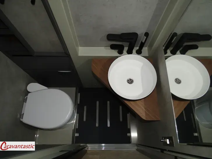 Fahrzeugbild Niesmann + Bischoff ISMOVE 6.9 E #13