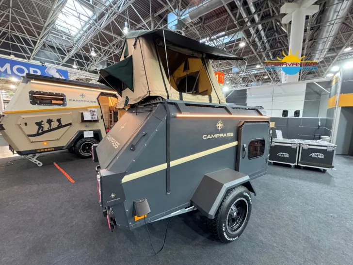 Fahrzeugbild Sonstige CR 400 *Darkness *Dachzelt #3