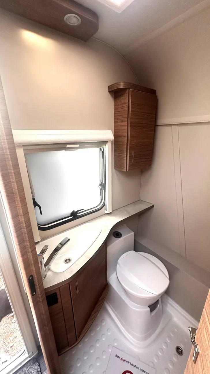 Fahrzeugbild Knaus Sport 400 QD Ausstellungspreis ! #13