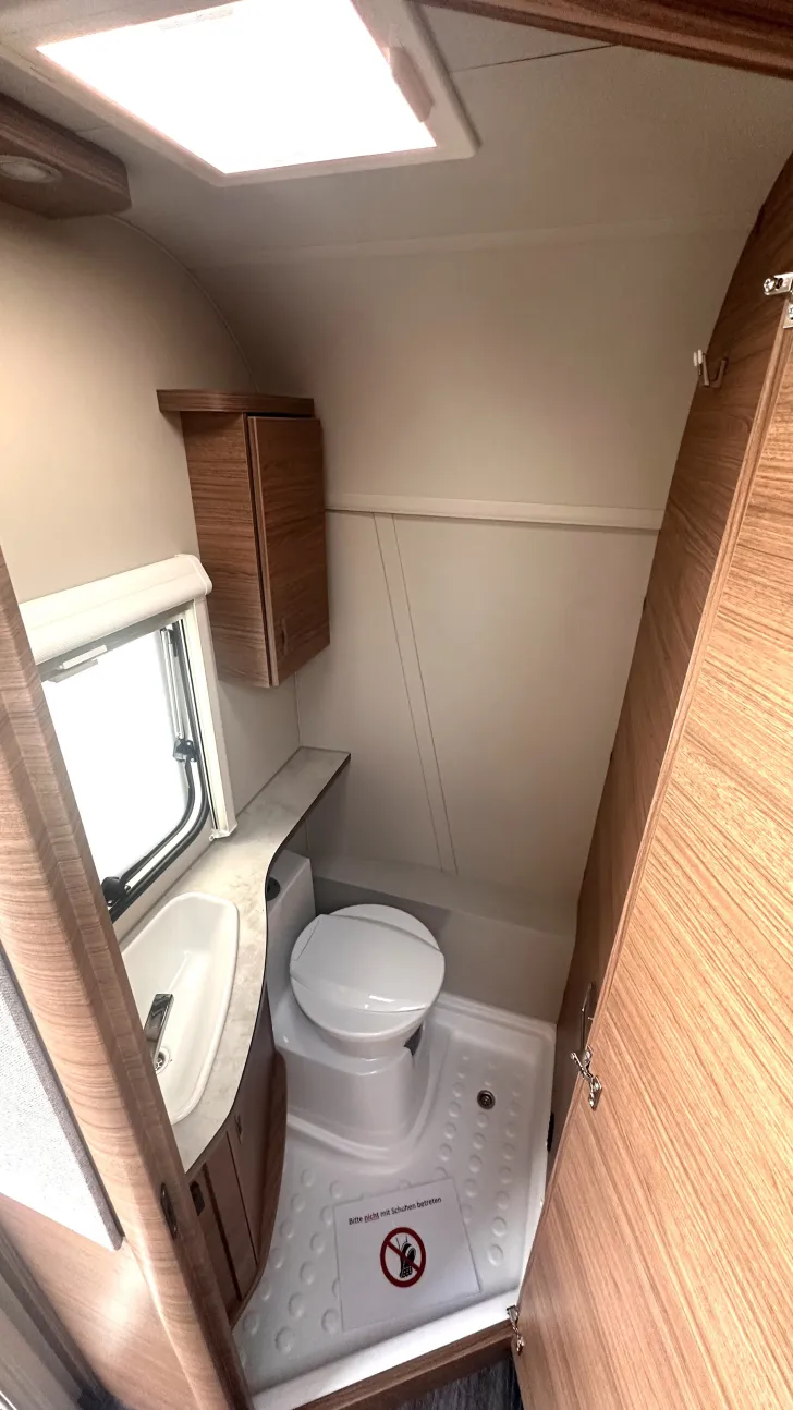 Fahrzeugbild Knaus Sport 400 QD Ausstellungspreis ! #14