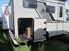 Bild 19 Knaus Tourer VAN 500 MQ Vansation 4-Schlafplätze, Rahmenfenster