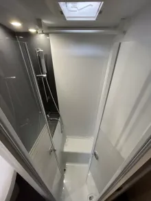 Fahrzeugbild Sun Living S 75 SC -mit Queensbett & Extra Dusche #14