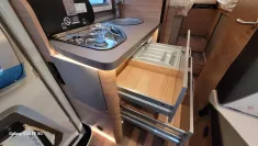 Bild 16 Weinsberg CaraCompact Suite 640 MEG EDITION [PEPPER] Dachklimaanlage