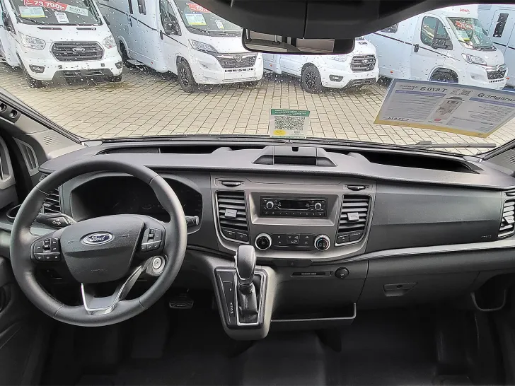 Fahrzeugbild Sunlight FORD ADVENTURE ED T 670S #13